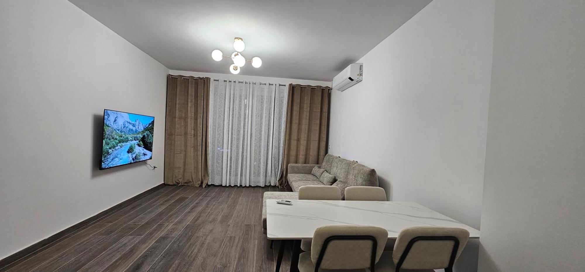 Free Parking Skanderbeg Square - Spacious Central Apartment Tirana Bagian luar foto